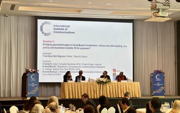 IIC