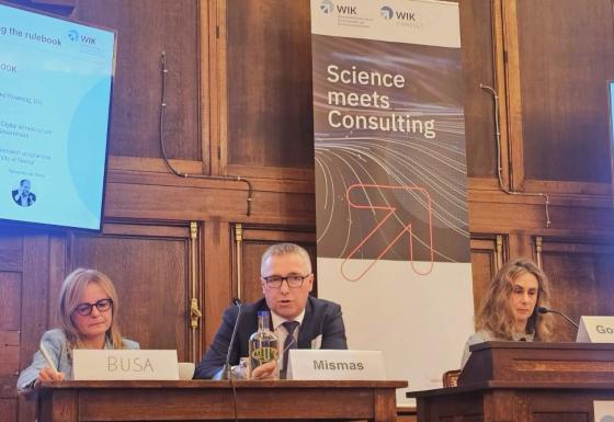 The image shows Marko Mismas at the WIK conference 2026.